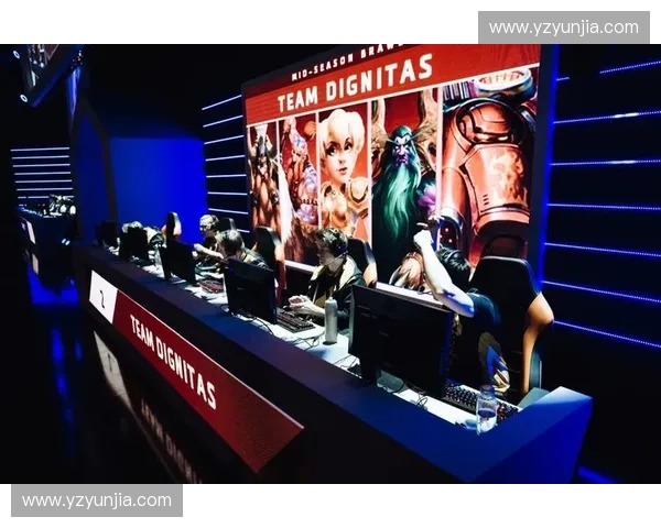 外国玩家热议风暴英雄策略与团队协作 新兴玩法引领全球电竞潮流