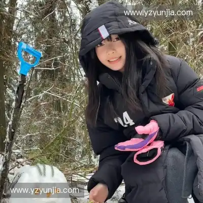 郦蔚